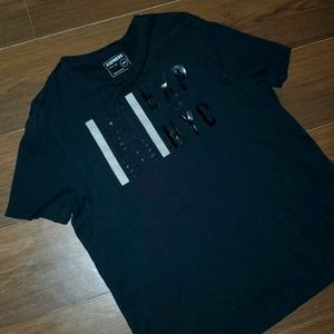 🚨FINAL SALE🚨 Men's Express Graphic Tees